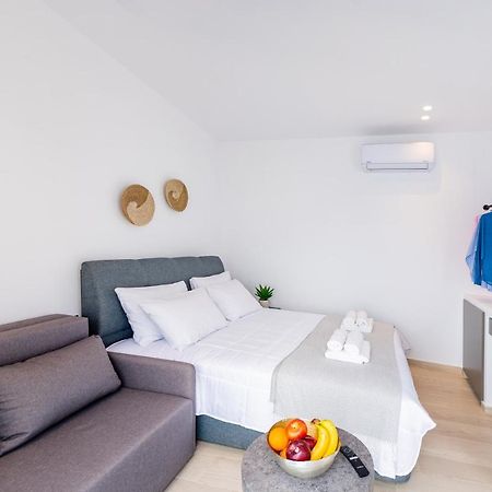 Sunwaves Beach Studio I Ialysos  Luaran gambar