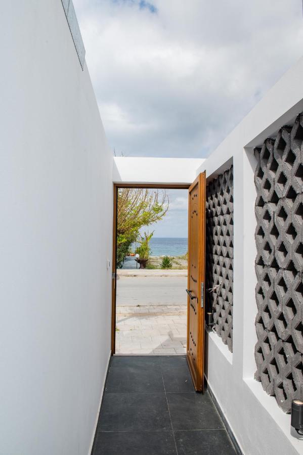 Sunwaves Beach Studio I Ialysos  Luaran gambar